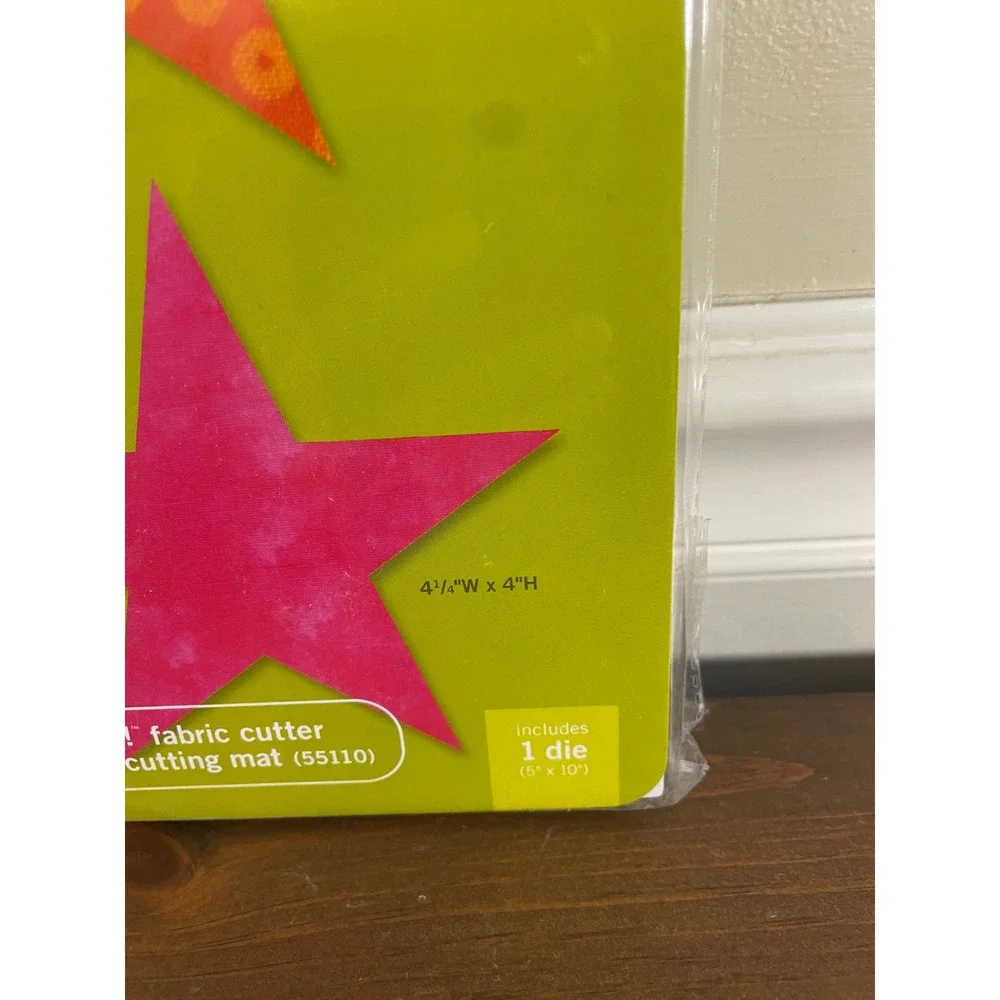 AccuQuilt go star